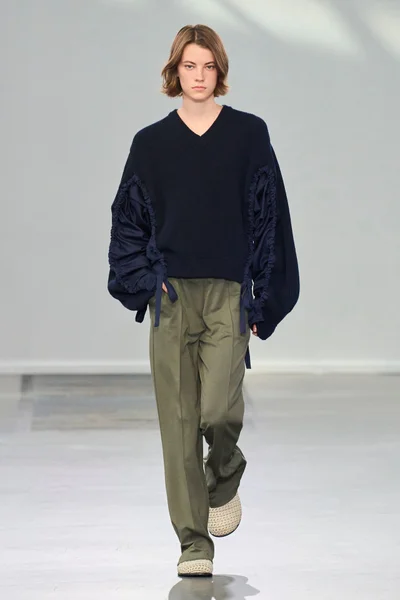 Look 38